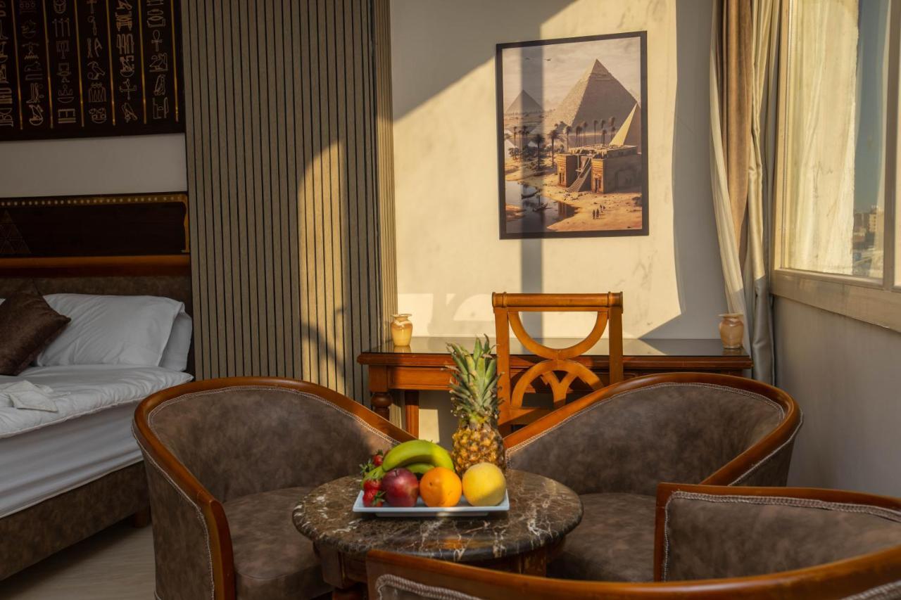 The Muse Pyramids Hotel Il Il Cairo Esterno foto