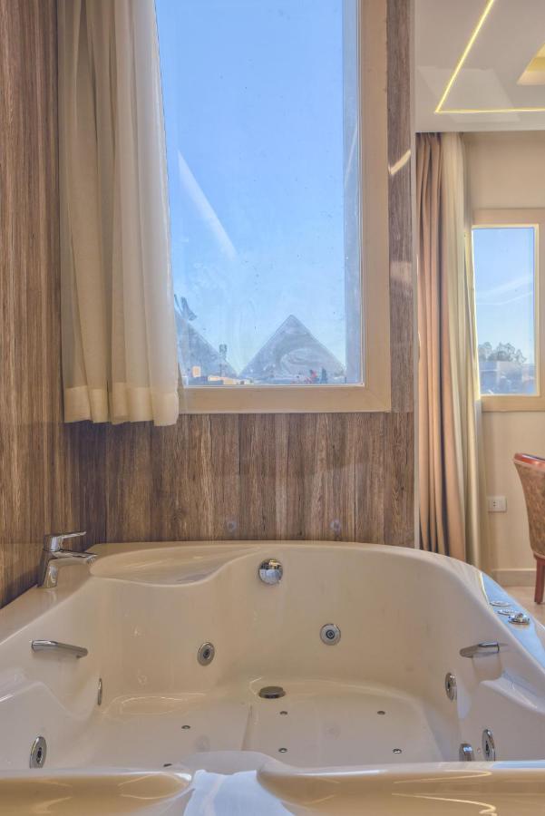 The Muse Pyramids Hotel Il Il Cairo Esterno foto