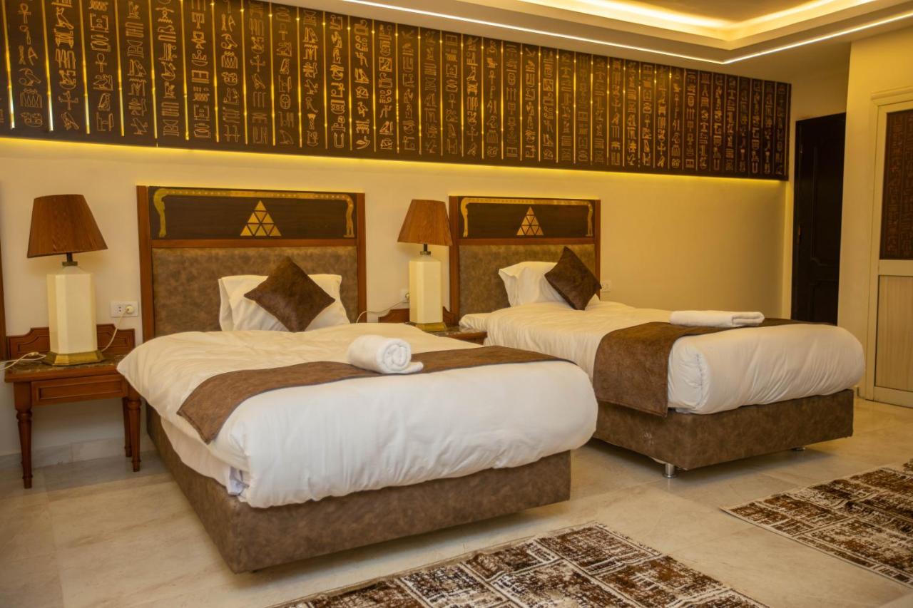 The Muse Pyramids Hotel Il Il Cairo Esterno foto